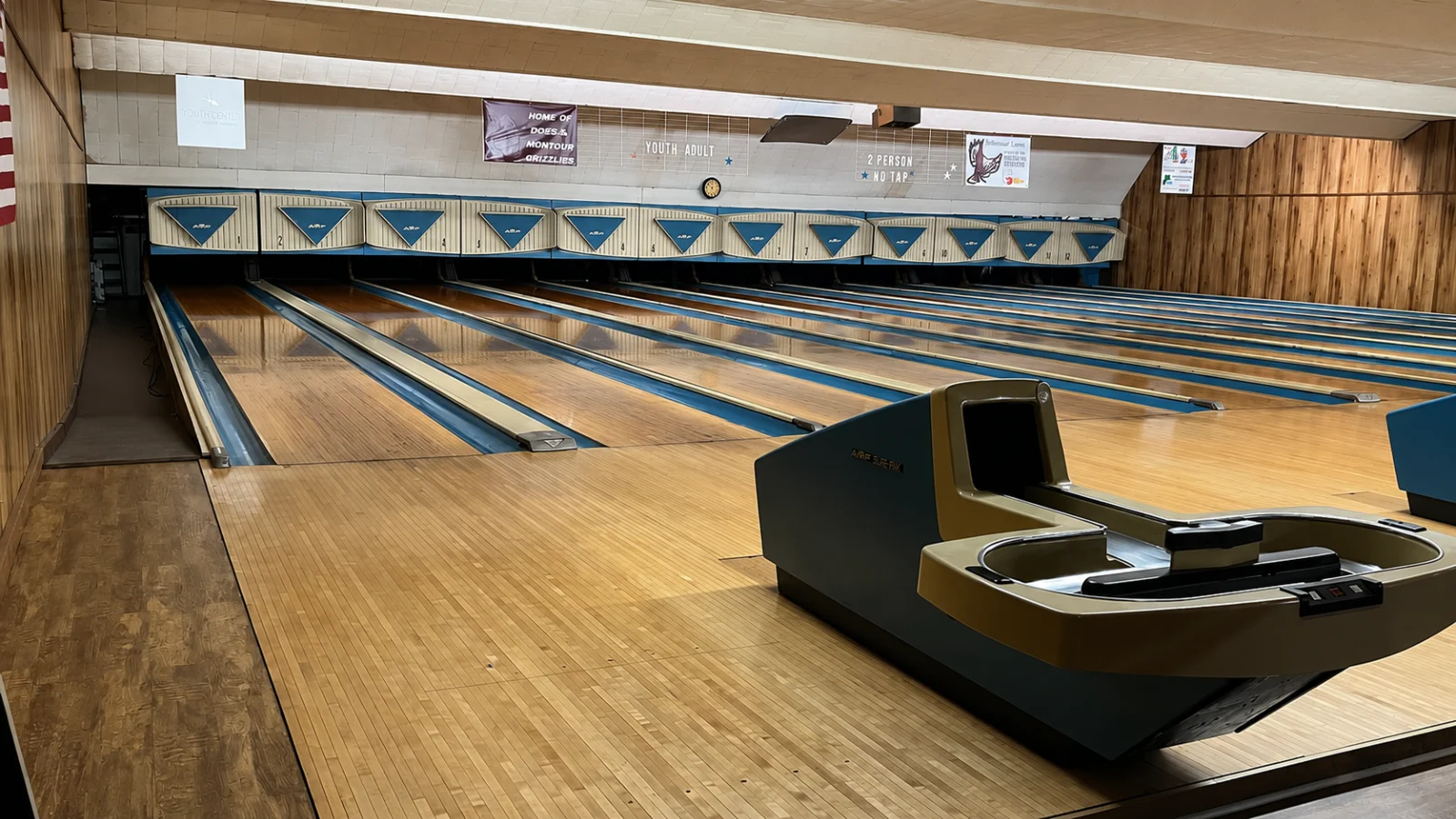 Harborside Lanes